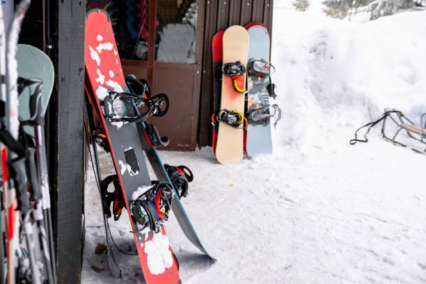 Essential Tips to Prepare for Your First Day Renting a Snowboard