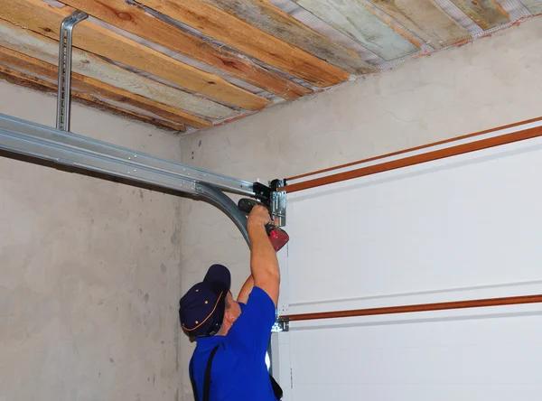 Innovative Approaches to Garage Door Installation for Every Budget