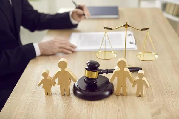 What Questions to Ask Before Choosing a washington family lawyer
