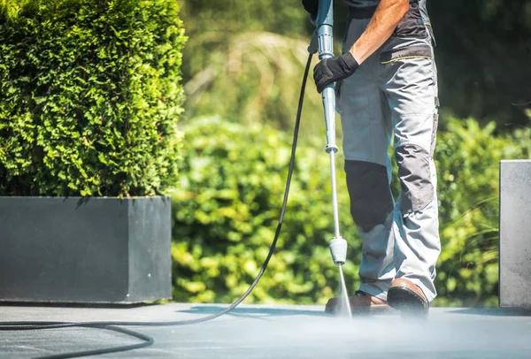 Fast & Effective Commercial Pressure Washing in Augusta