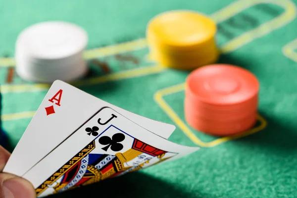 Online Casino Sites with Popular Game Collections
