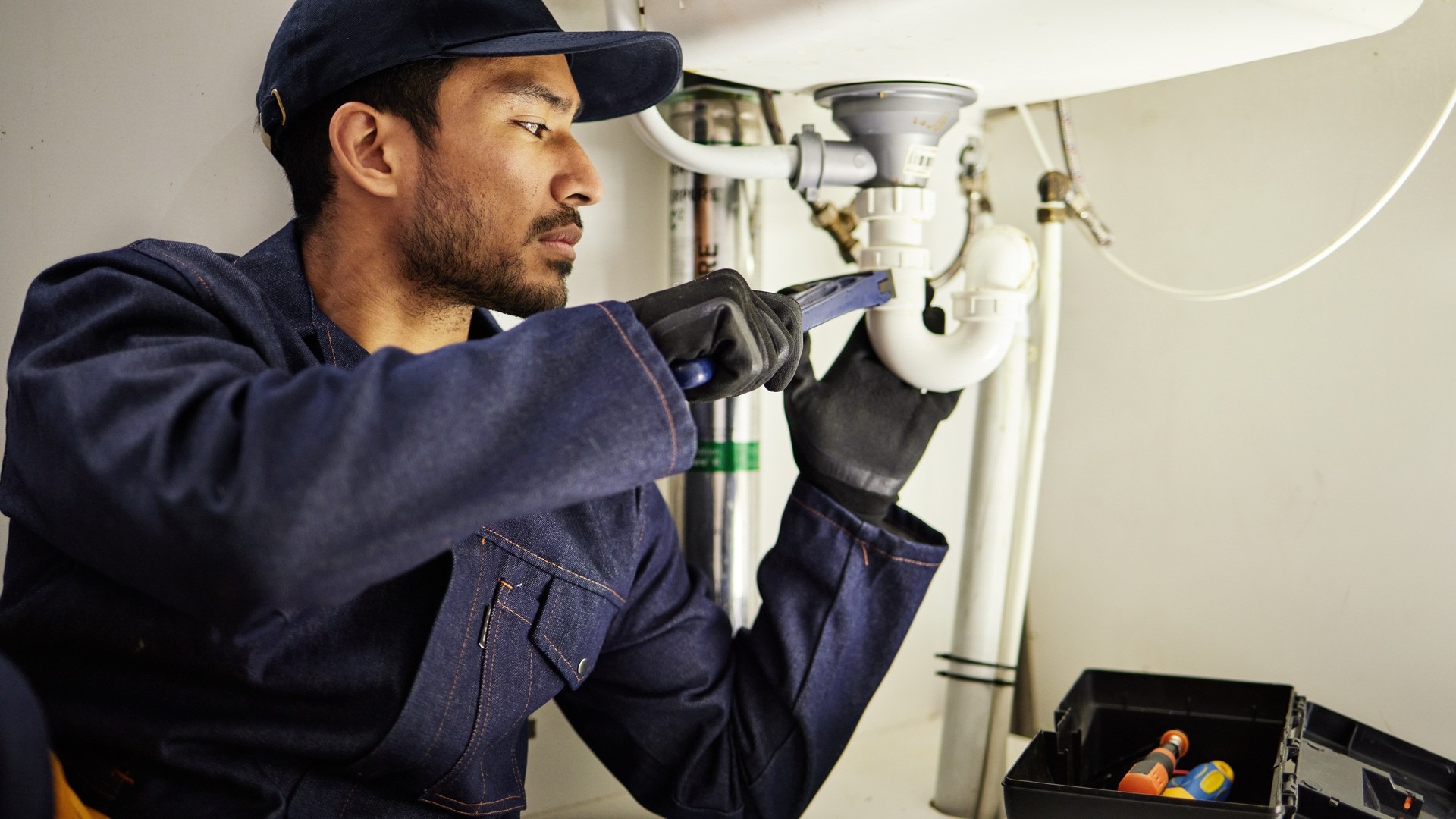 Oceanside plumber services that keep your pipes running smoothly